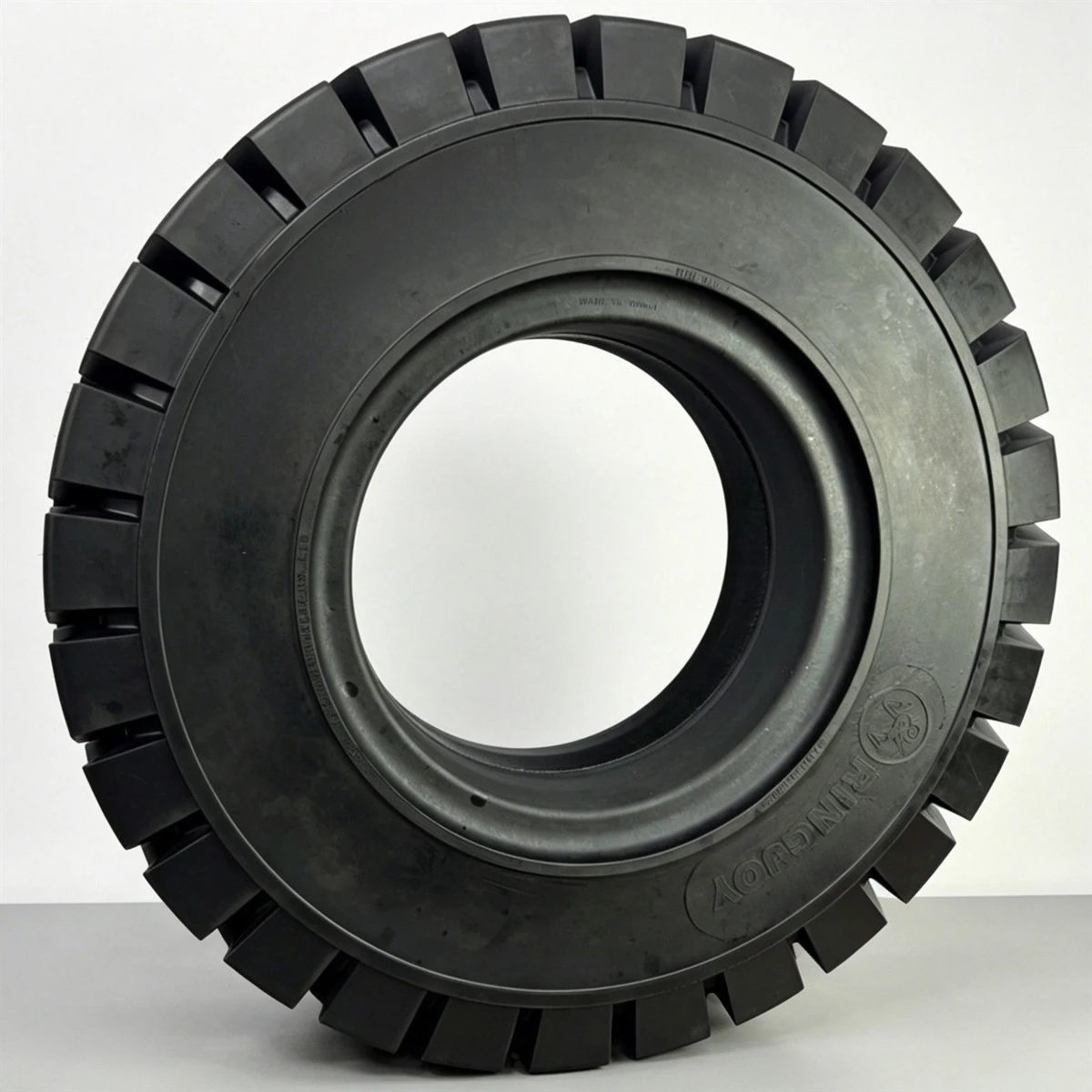 825-15 Tire 825-15 Tire